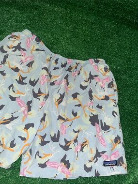 Patagonia Spoonbills Big Sky Blue Baggies Shorts Mens Size XL